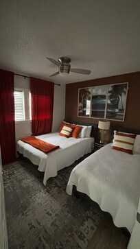 Comfortable second bedroom. Lots of space. Bathroom directly across the hall