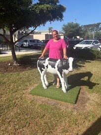 This cow stay in front the hotel