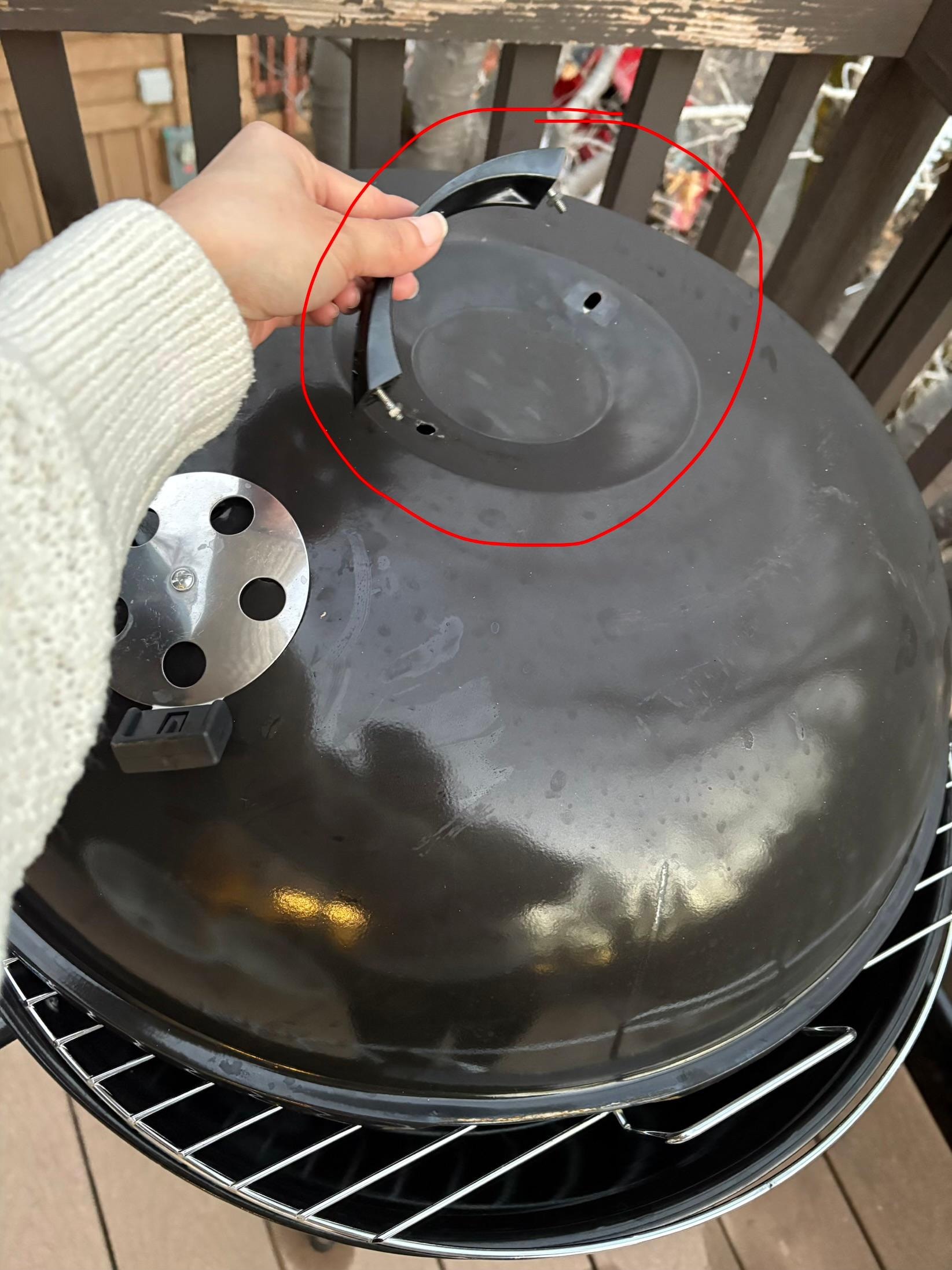 Barbecue handle broken 