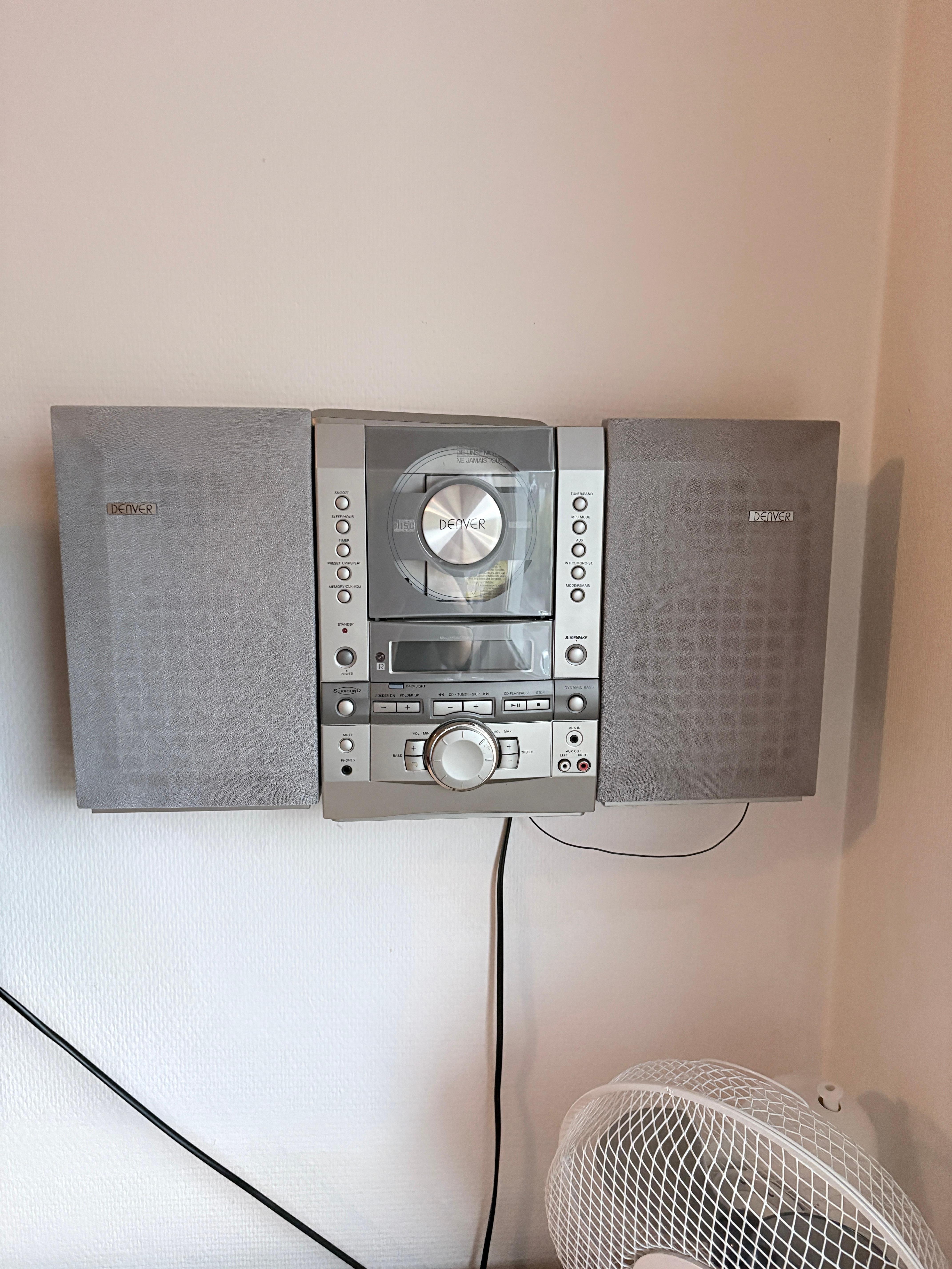 20+ year old cd-player