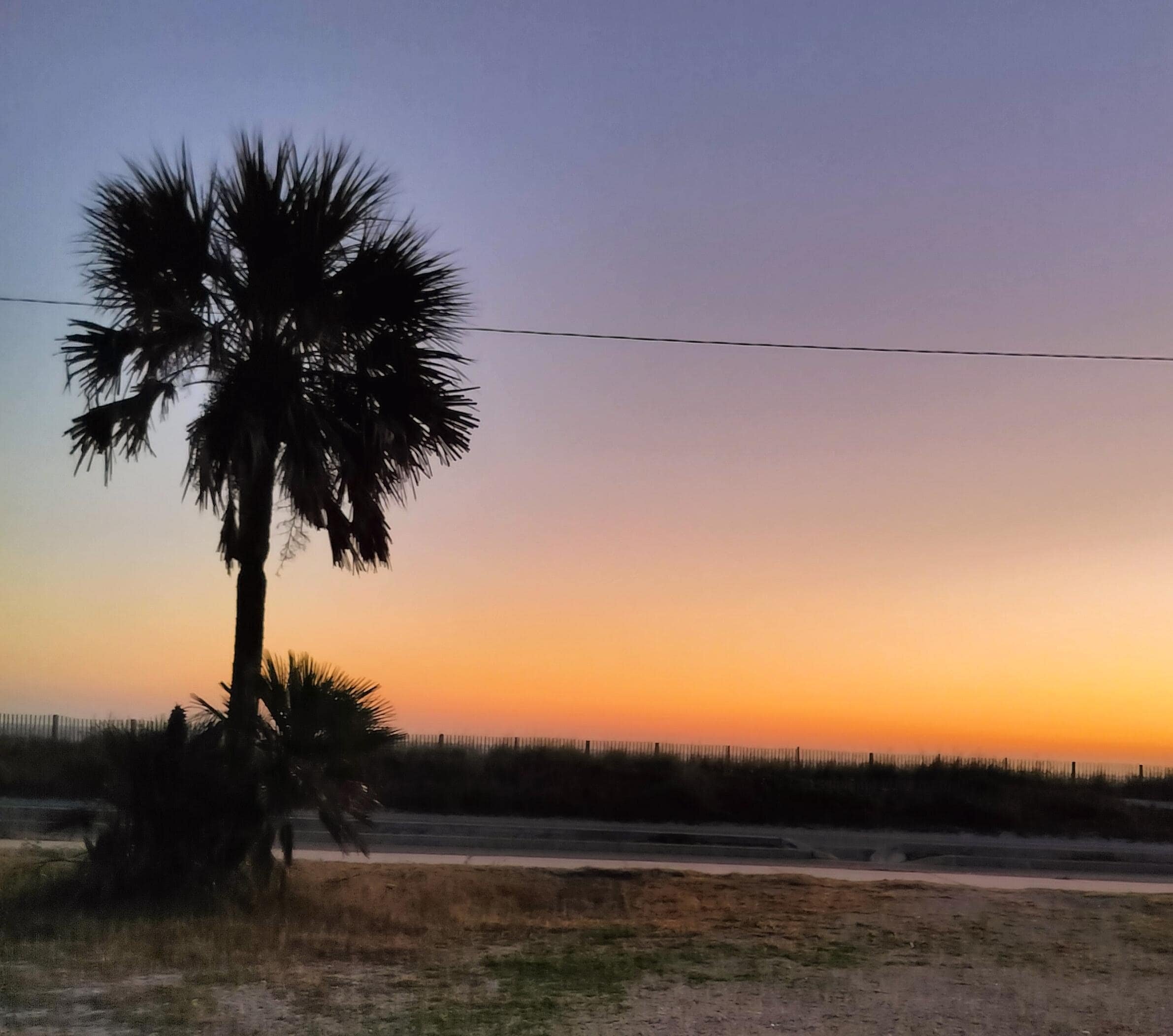 Sunrise outside, from my lanai, on Christmas Morning 2025♥️💚