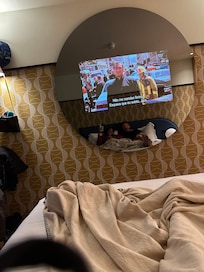 mirror tv