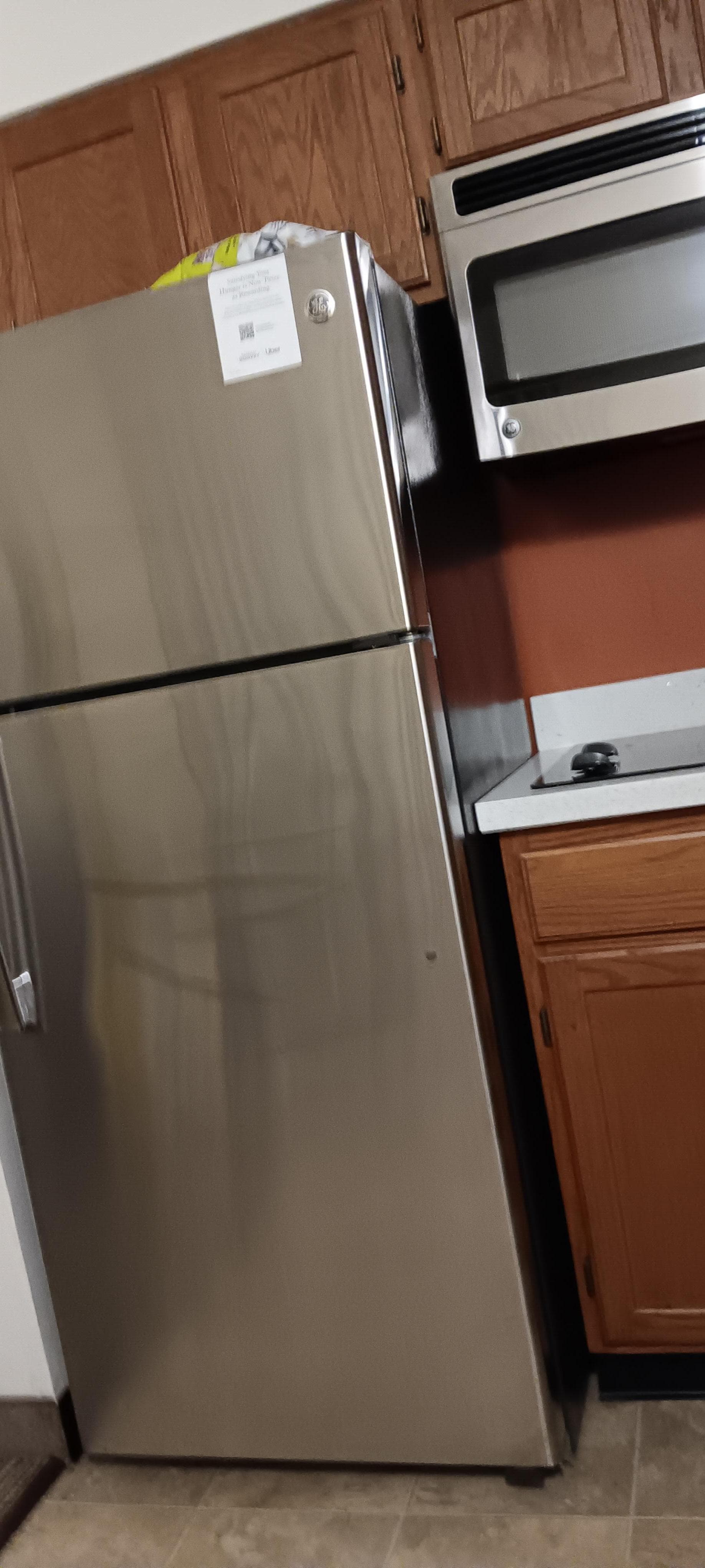 Full size refrigerator 