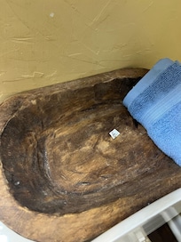 Where wash rags were stored