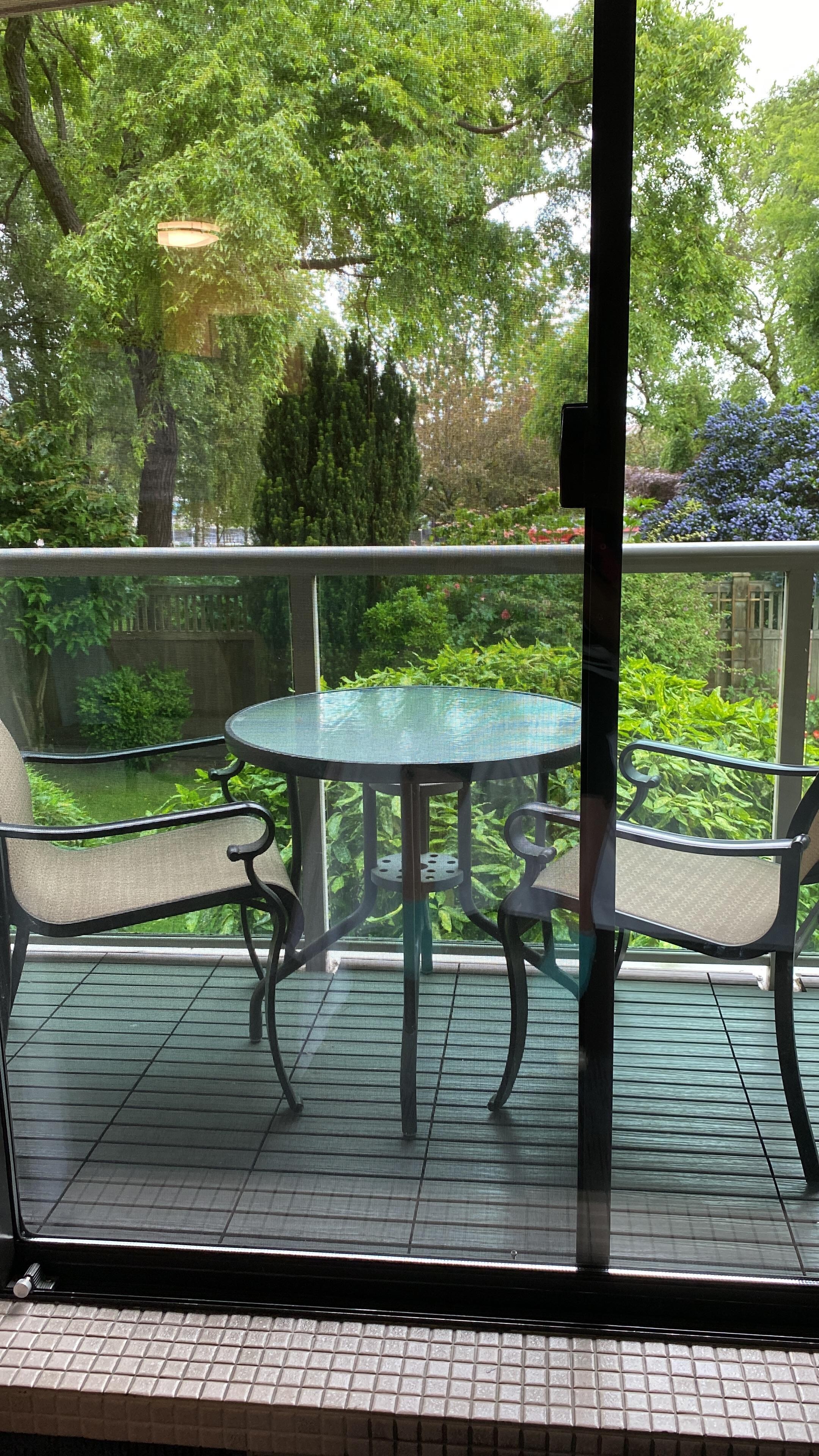 Cute balcony overlooking a courtyard. Nice and private. 