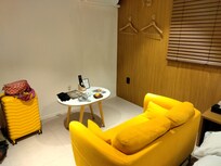 Extra space in room, plus had entry way as well.