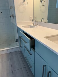 Drawer would not stay shut.