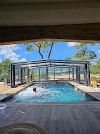 Jacuzzi hot tub (small heated pool)