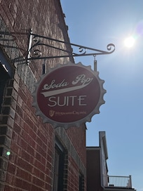 Soda pop suite.