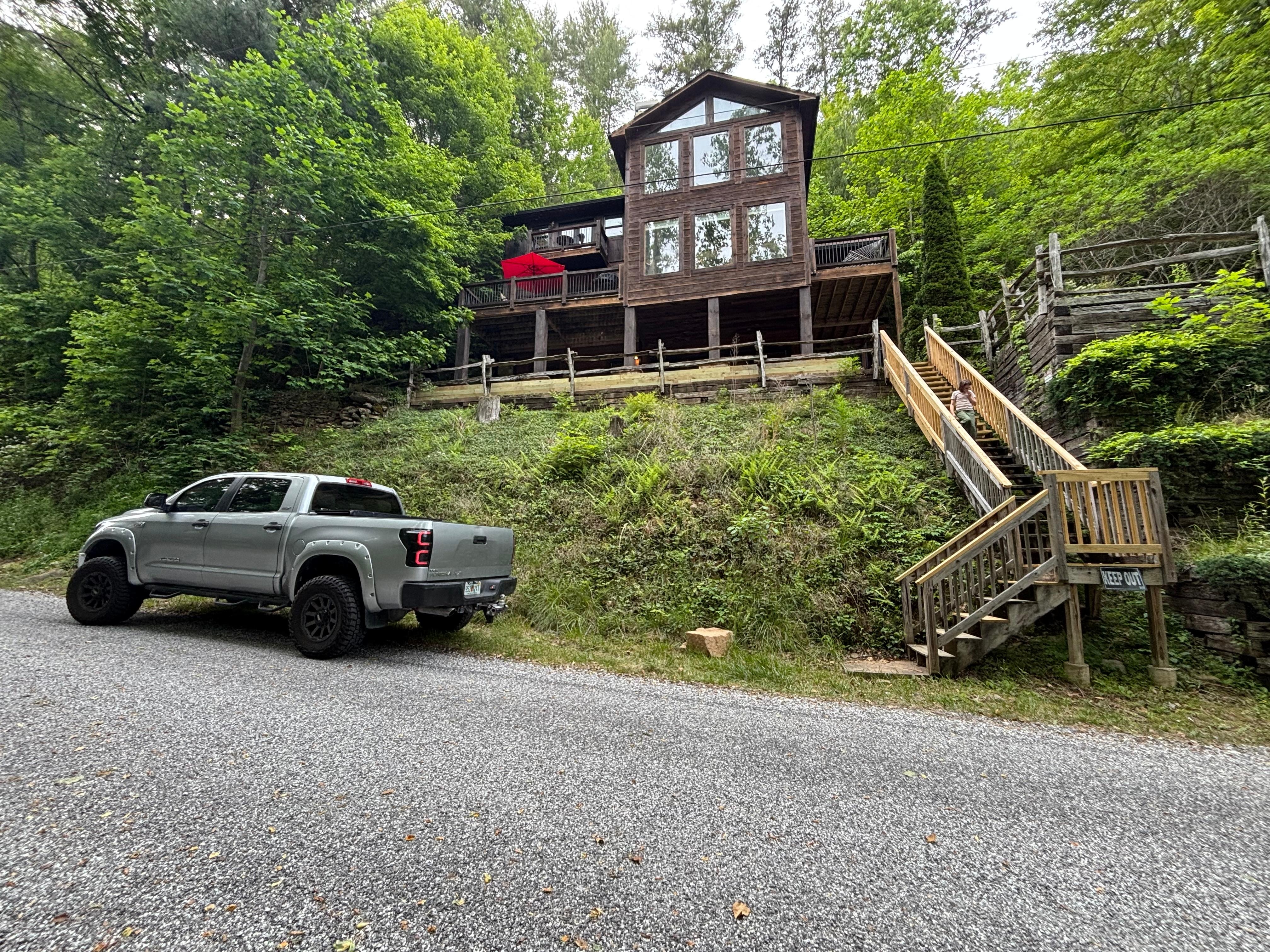 The driveway is to the right not pictured 