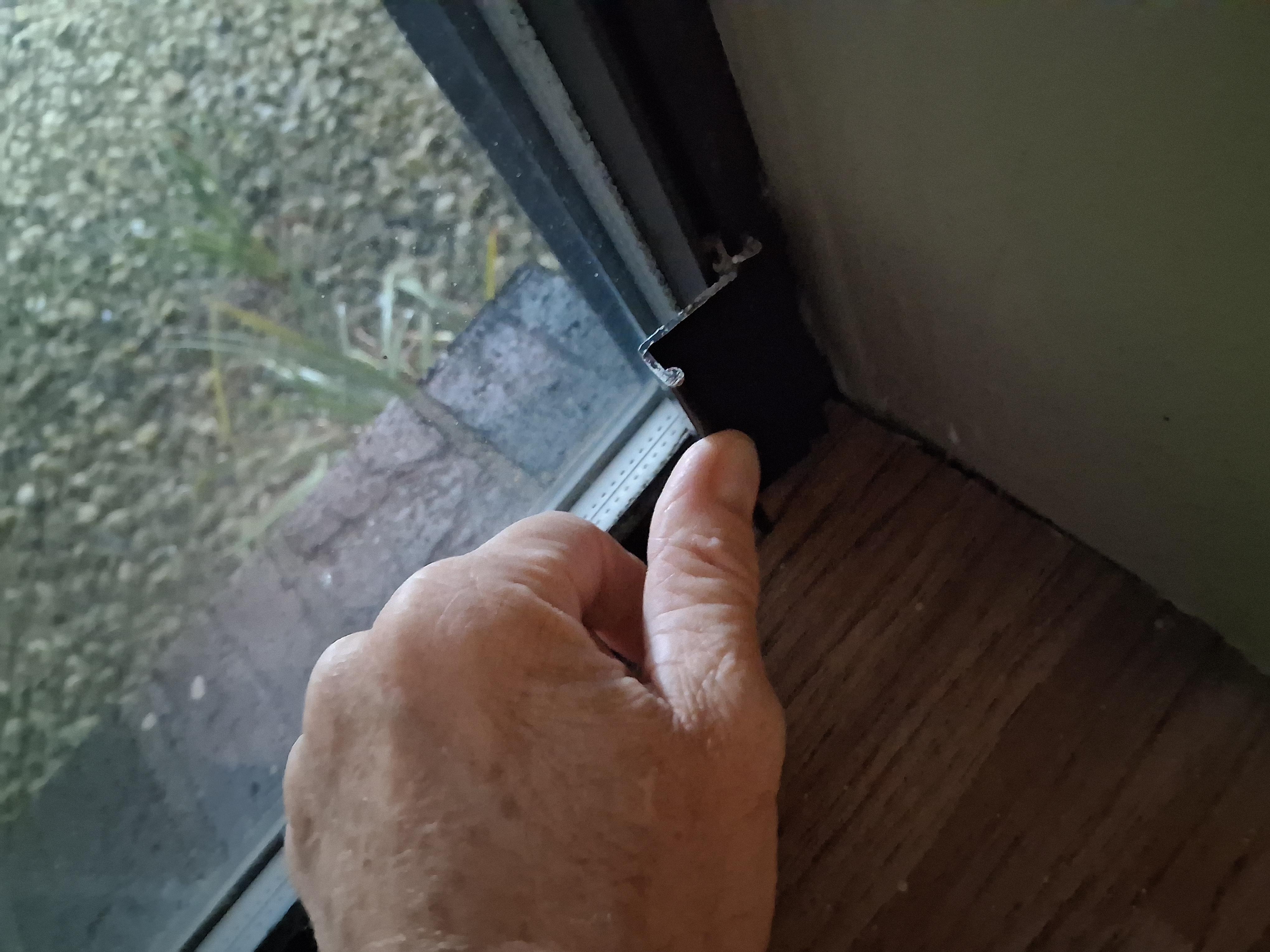 Window lock broken