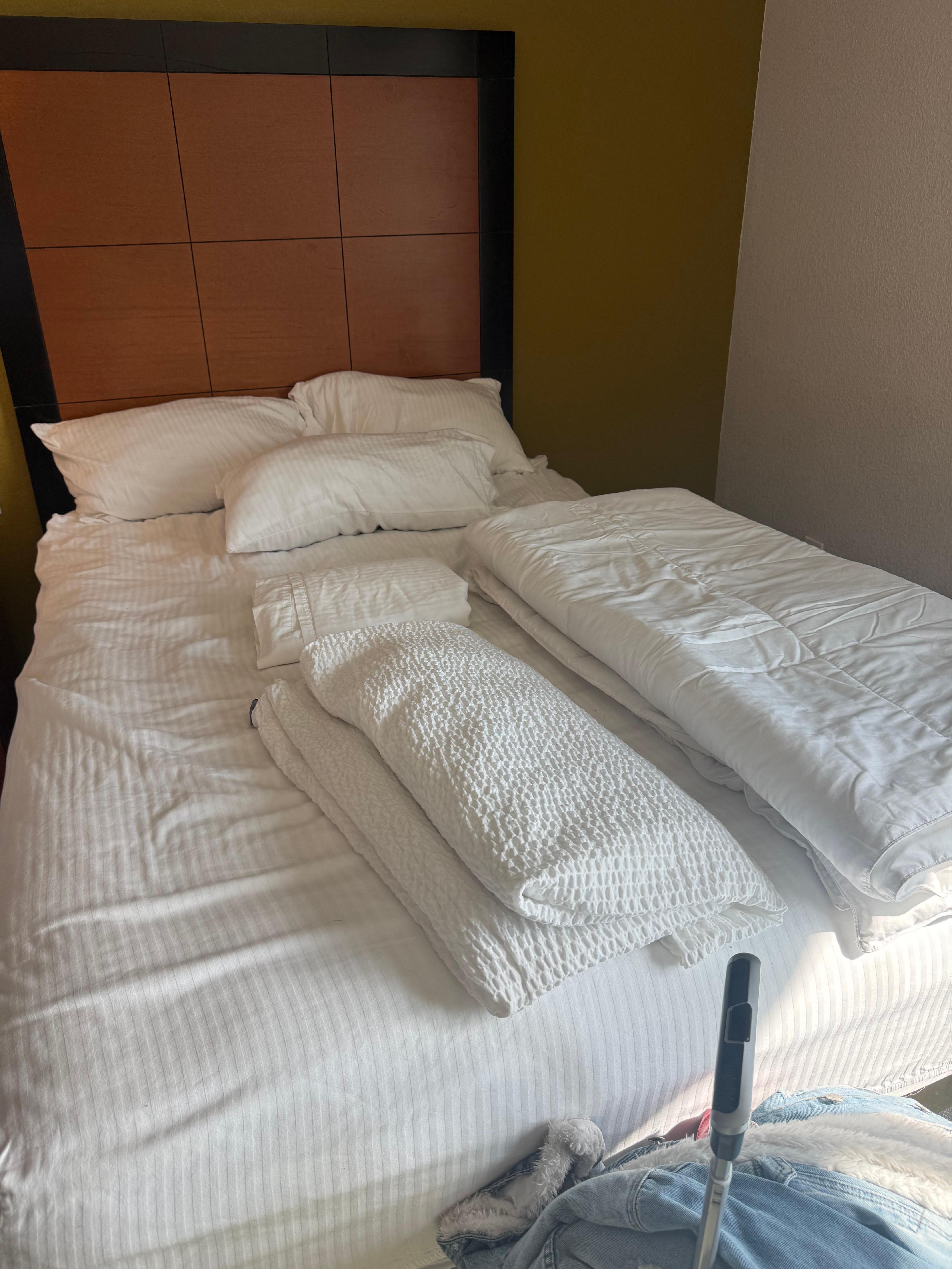 I had to clean up my own room before I left I never had anytype of cleaning to the beds , no rooms service, they came in & never clean my room but put new towels.