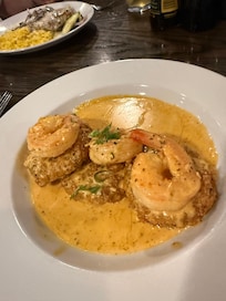 Palm Grille restaurant a 5 minute walk.