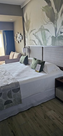 Bedroom with water view...