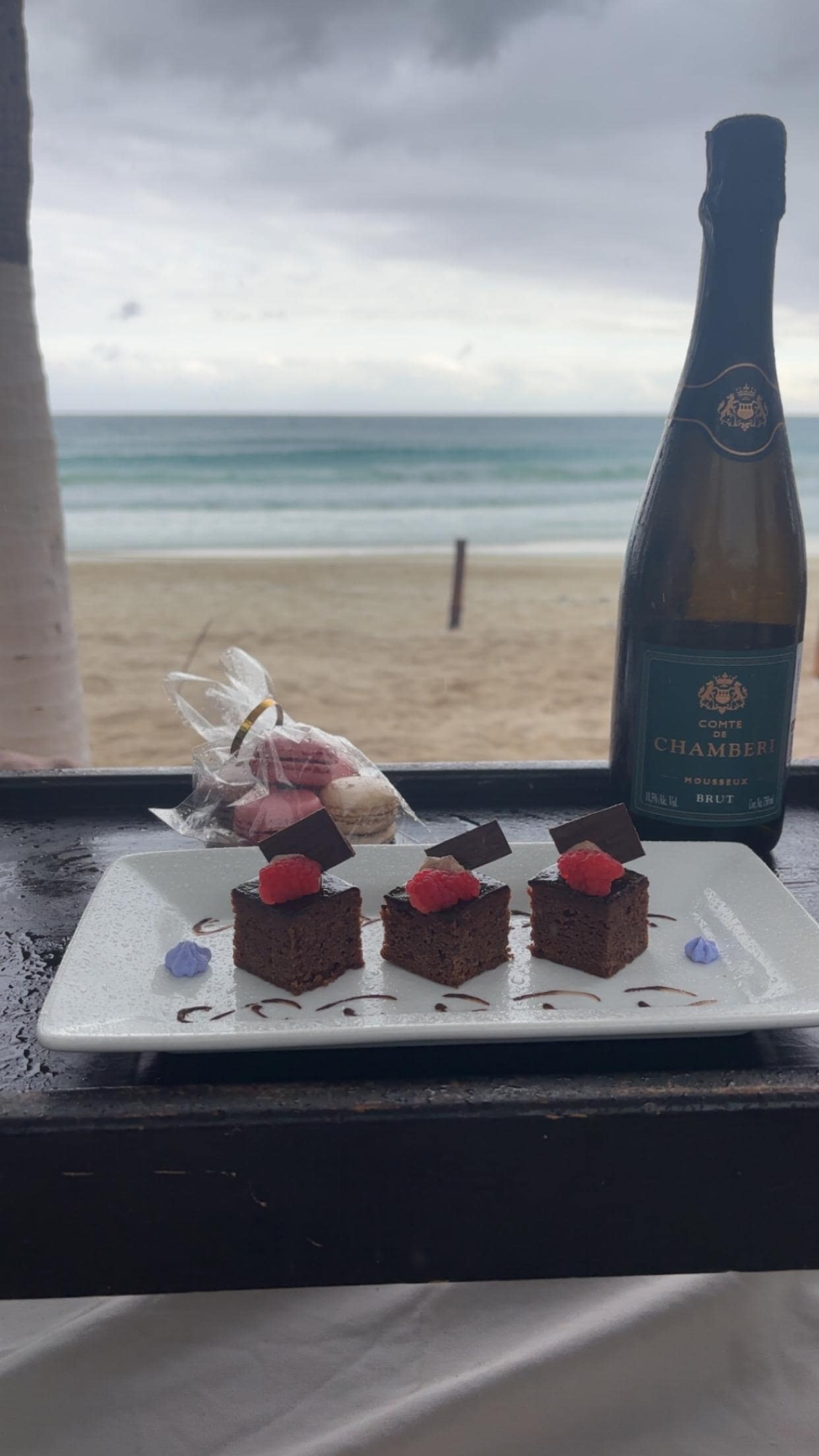 We had these delicious bites and champagne as a courtesy for our 21 wedding anniversary 