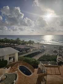 Esa era nuestra vista desde el balcon