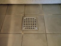 Dusche schmutzig