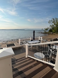 outdoor seating at restaurant