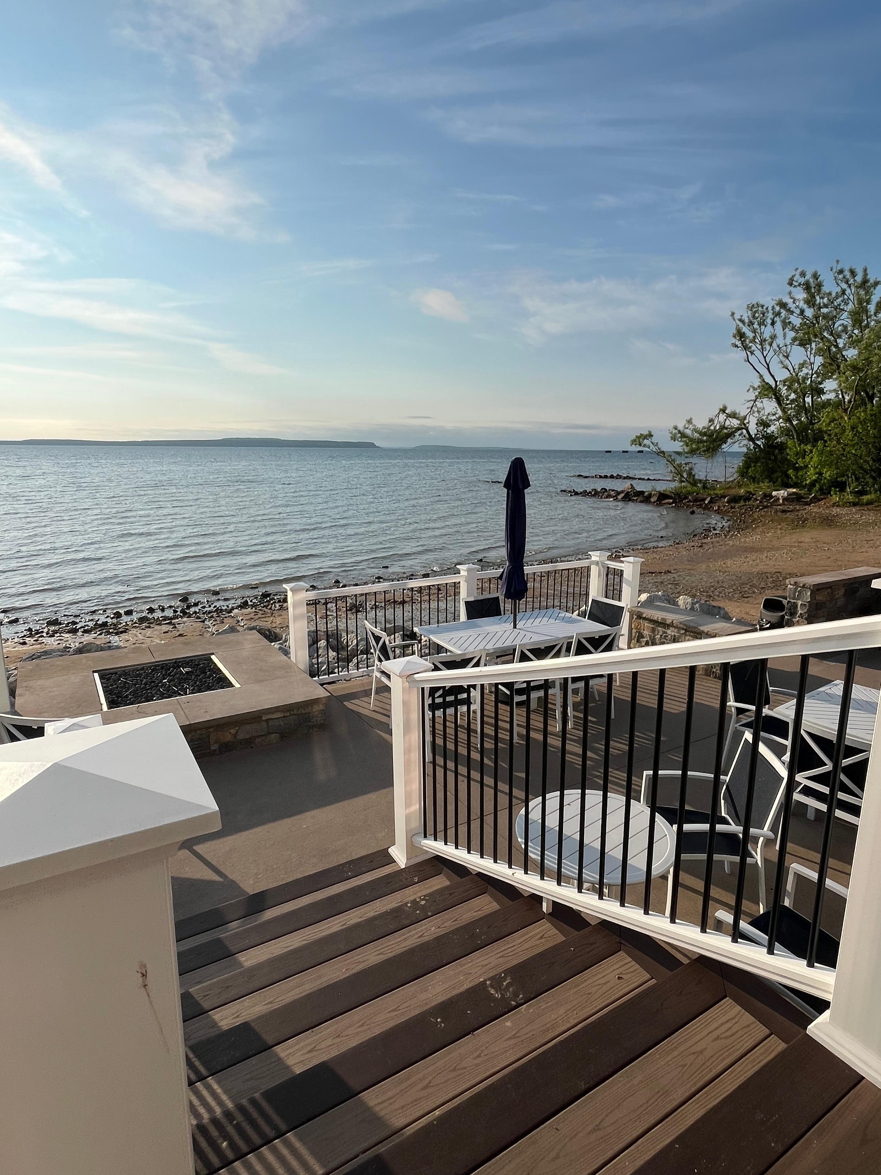 outdoor seating at restaurant
