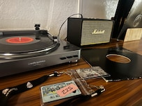 Rooms have record players and there is a library of records in the lobby with a great variety of old and new.