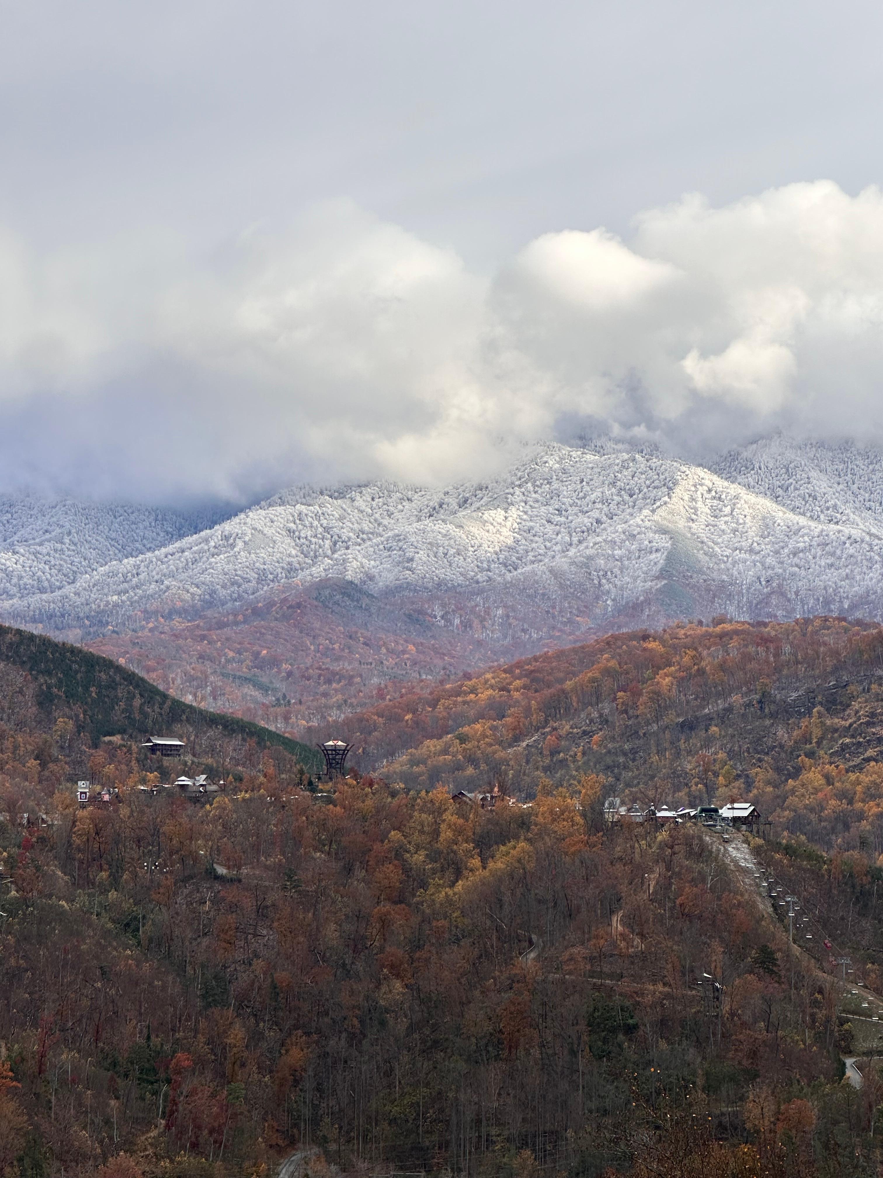We were here for the first snow of the season. What a beautiful sight to wake up to!!!!