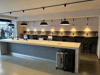 Lobby/luggage storage area