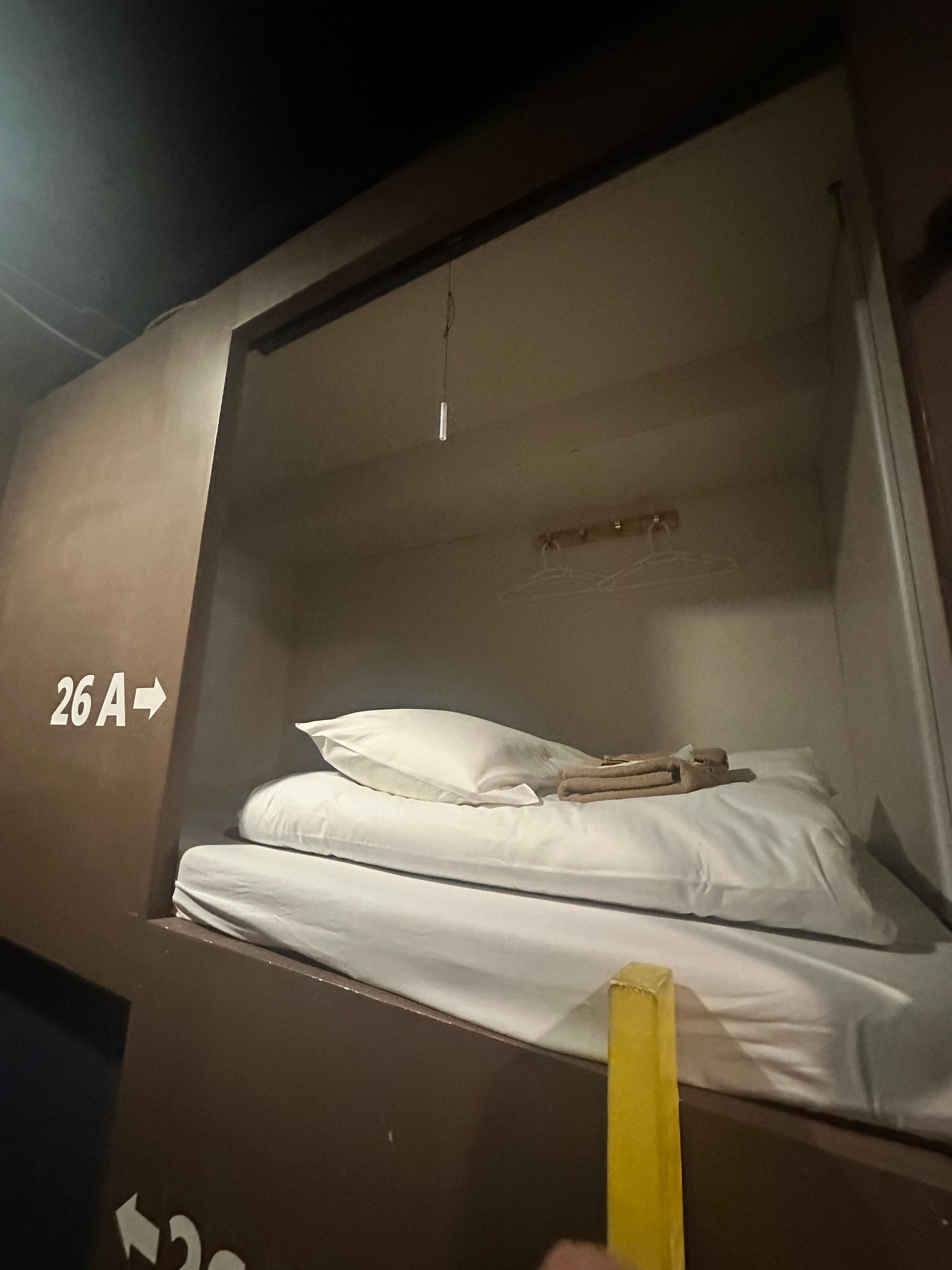 小物荷物置けるネットあれば良かった