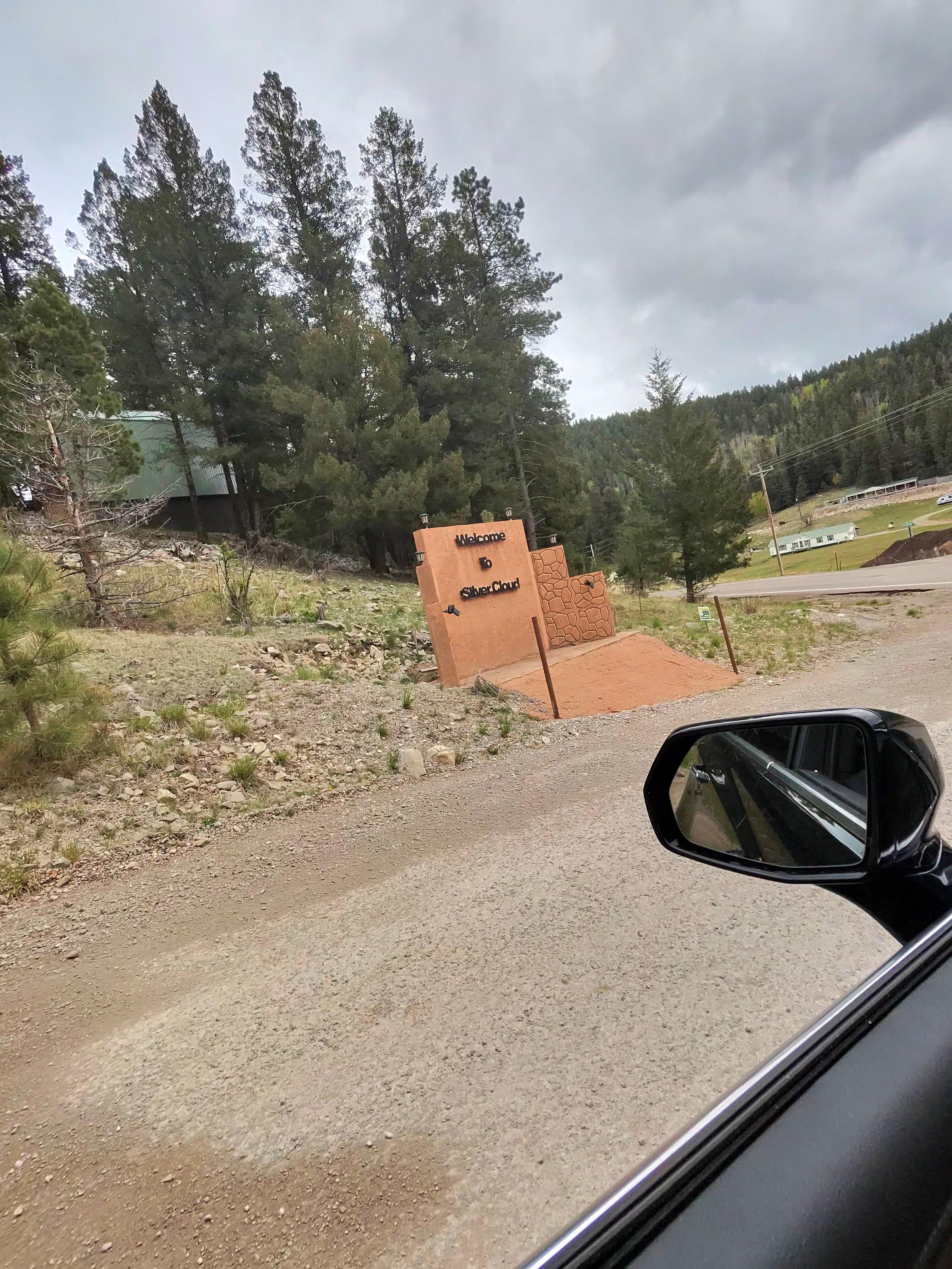 The entrance to Silver Cloud, where the cabin is located.