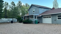View as you pull into the front of the property.