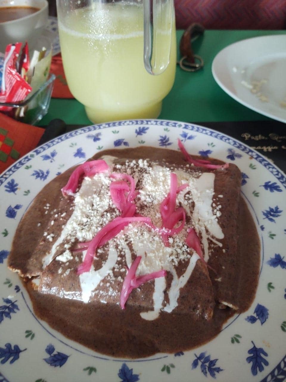 Desayuno en el Restauran Don Luis dentro de el Hotel