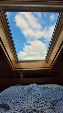 C'est genial de se réveiller la tête dans les nuages !!!
Faire attention à la tête quand méme quand on est très grand ! Mais ça se gère !