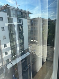 Overlooking the intersection towards the Central Station