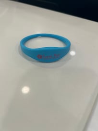 Very cool "room keys"- A bracelet that you could wear in the ocean or pool and not worry about losing. Clever idea!