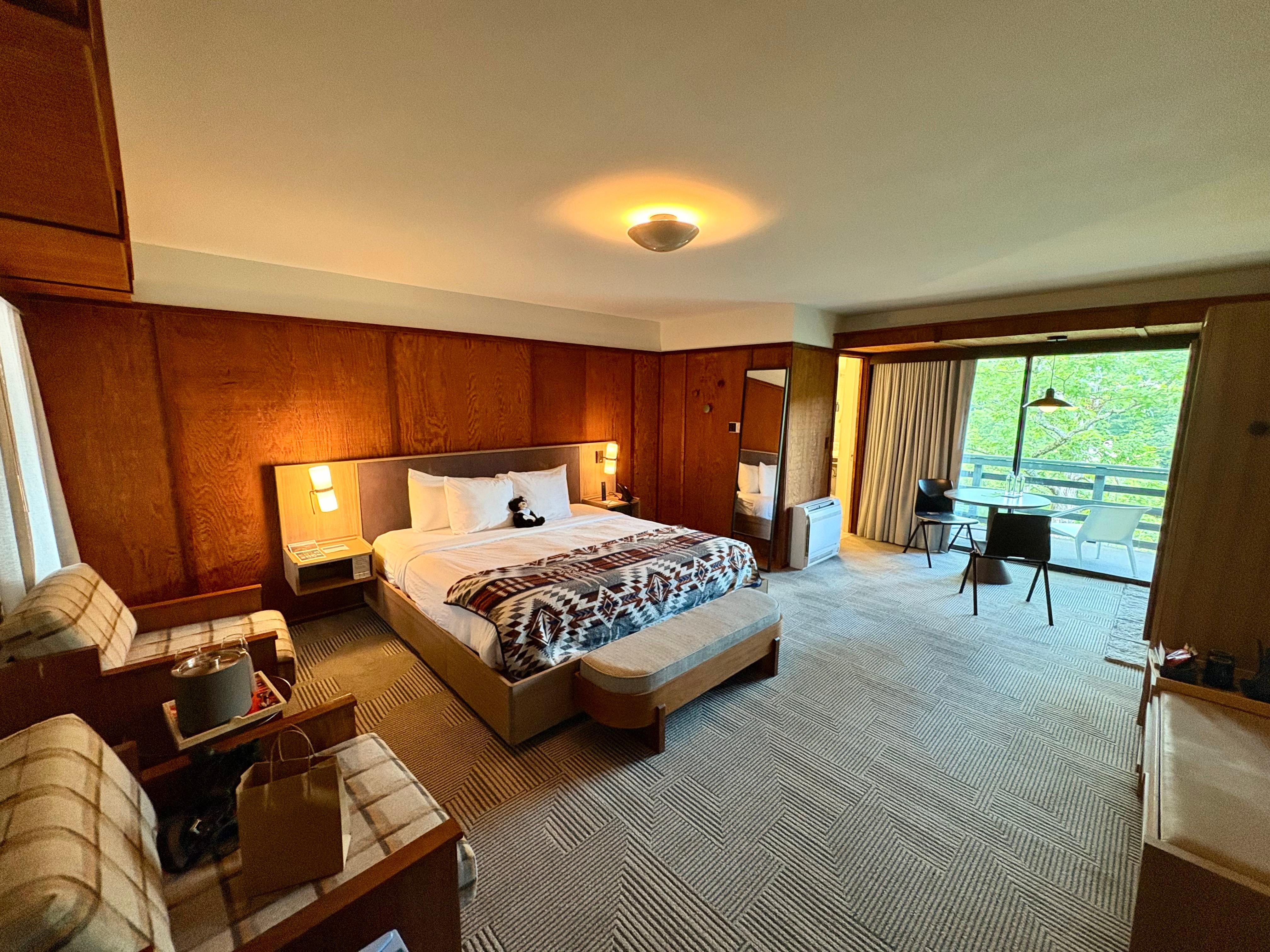 King guest room