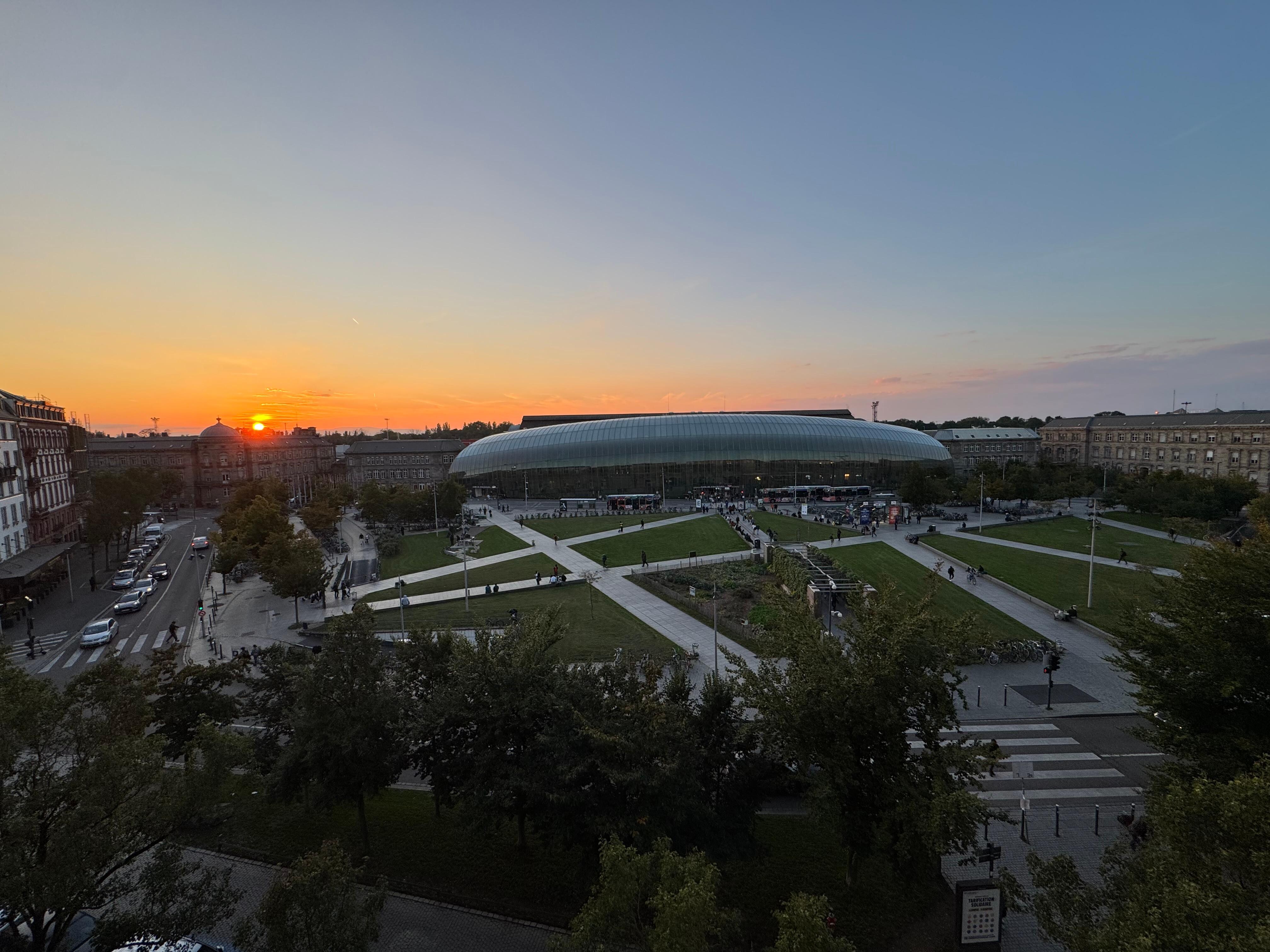 Vue de notre chambre sur la gare