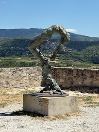 ChĂąteau Lacoste du Marquis de Sade