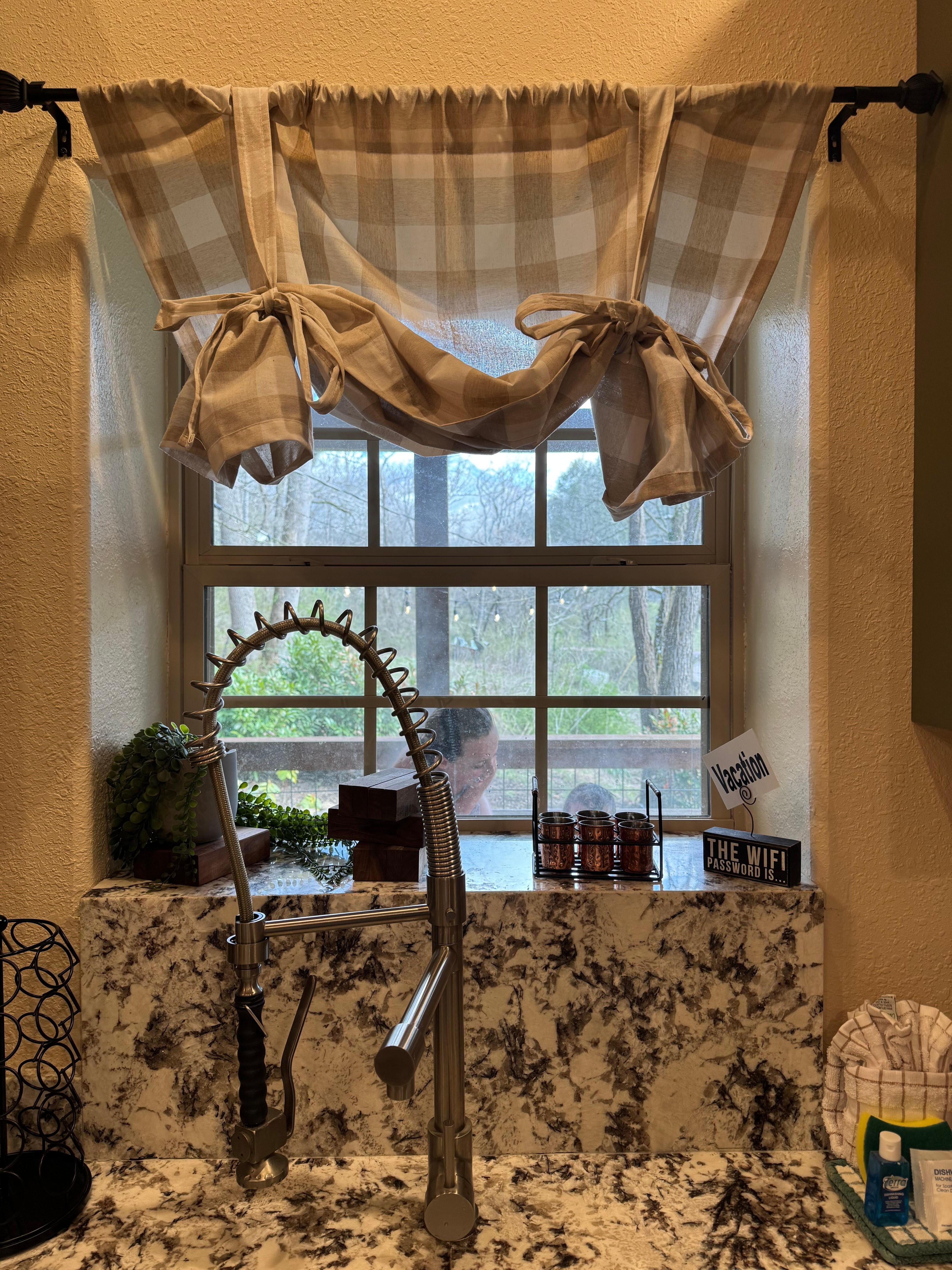 I loved the granite countertop shelf.