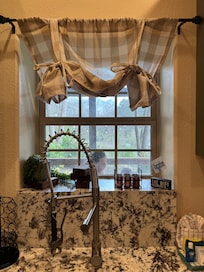 I loved the granite countertop shelf.