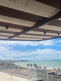 Vista da área da piscina