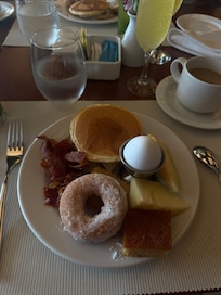 buffet style breakfast