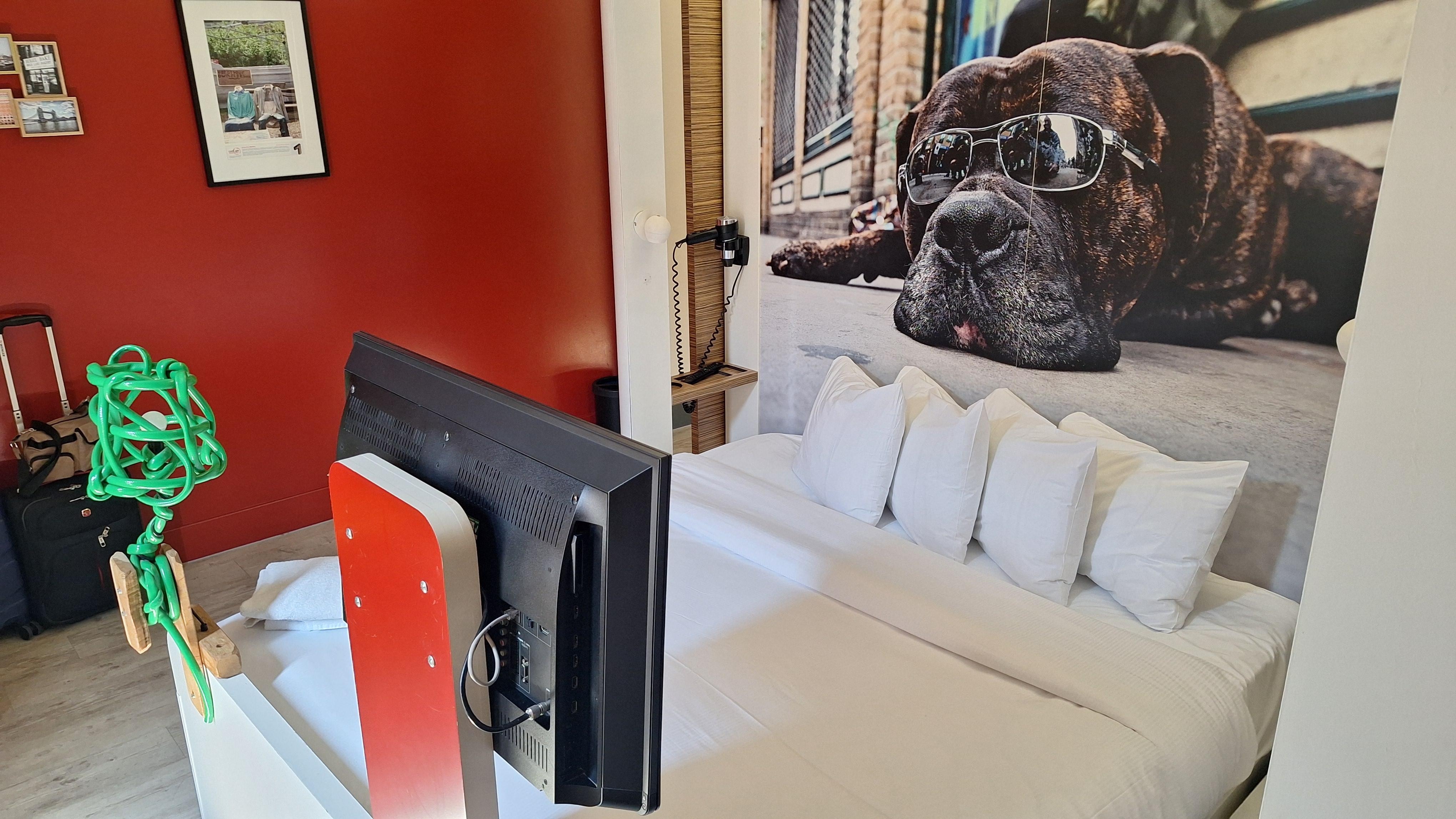 Zimmer mit sehr gutem Bett