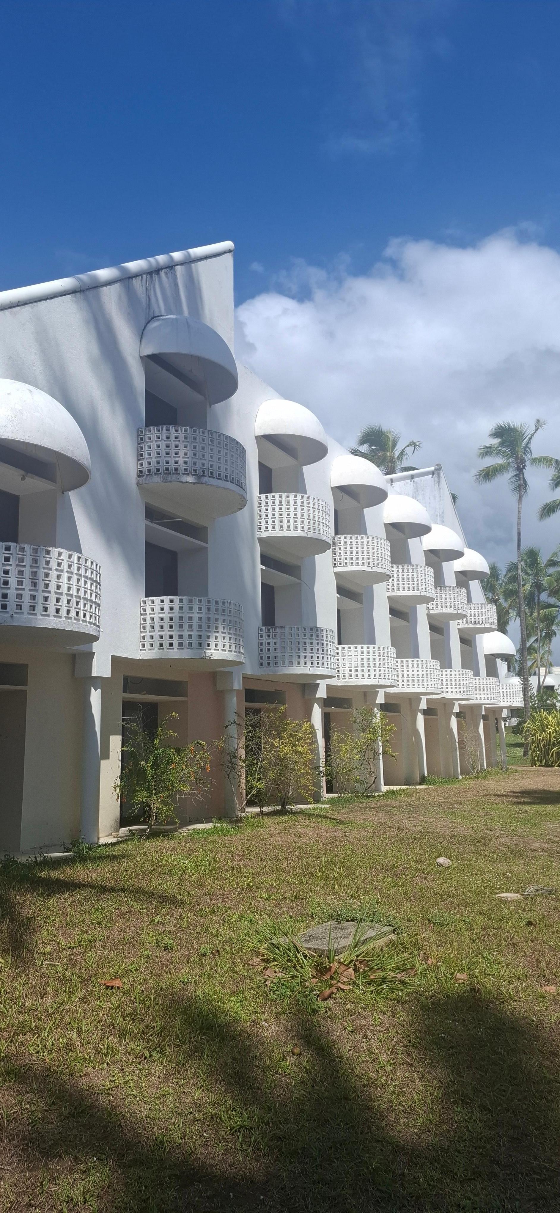 Fachada dos prédios do hotel.