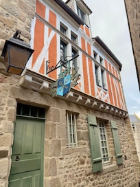 The annex where our room was located.