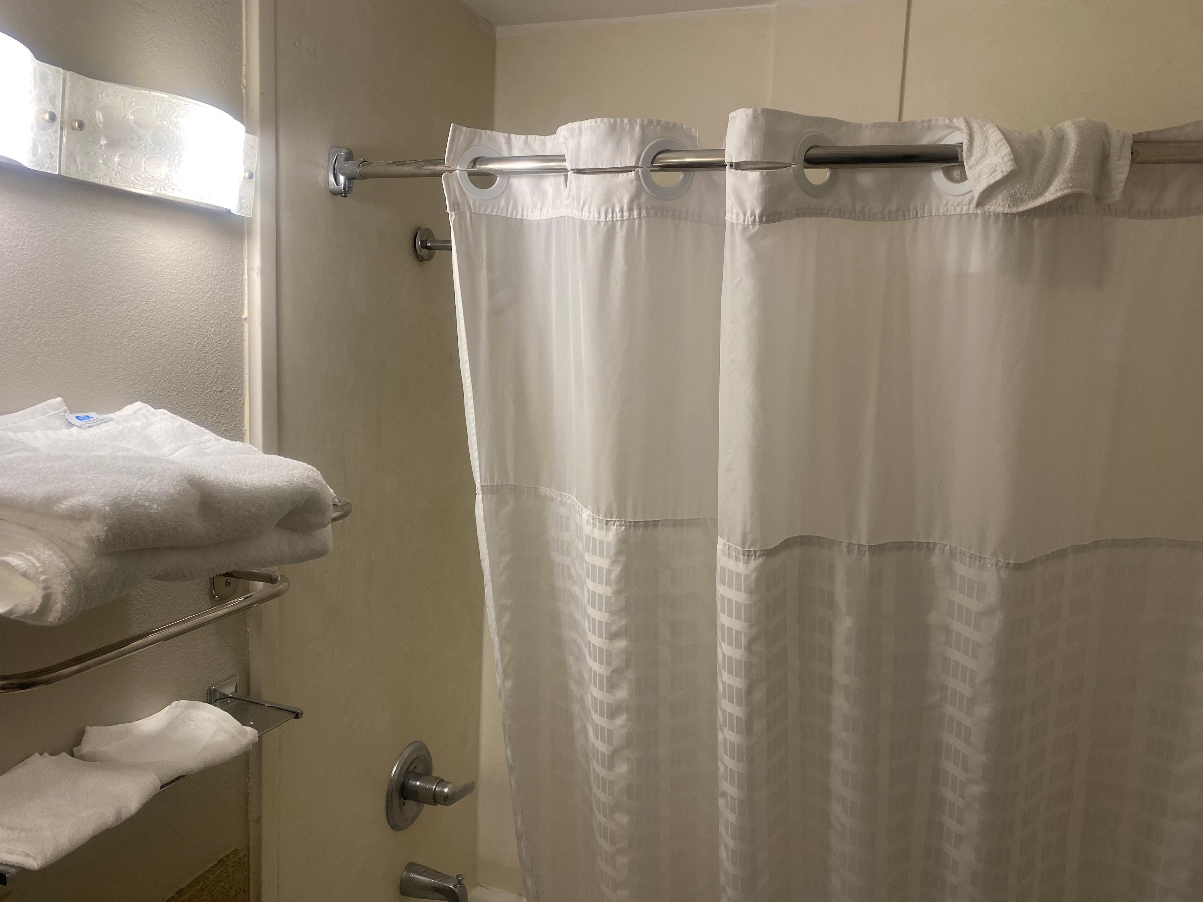 Towels looked like they were folded by a child and a filthy rag left behind 