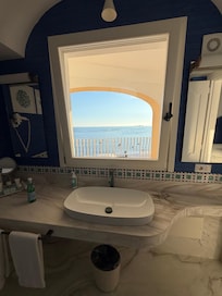 Bathroom even had views