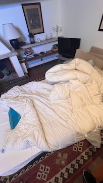 divano letto piccolo e scomodo