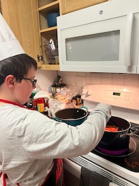 Well equipped kitchen for learning family recipes