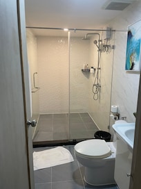 Main bathroom