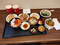 1回でこれだけ取ってもメニュー全体の半分くらいだった。