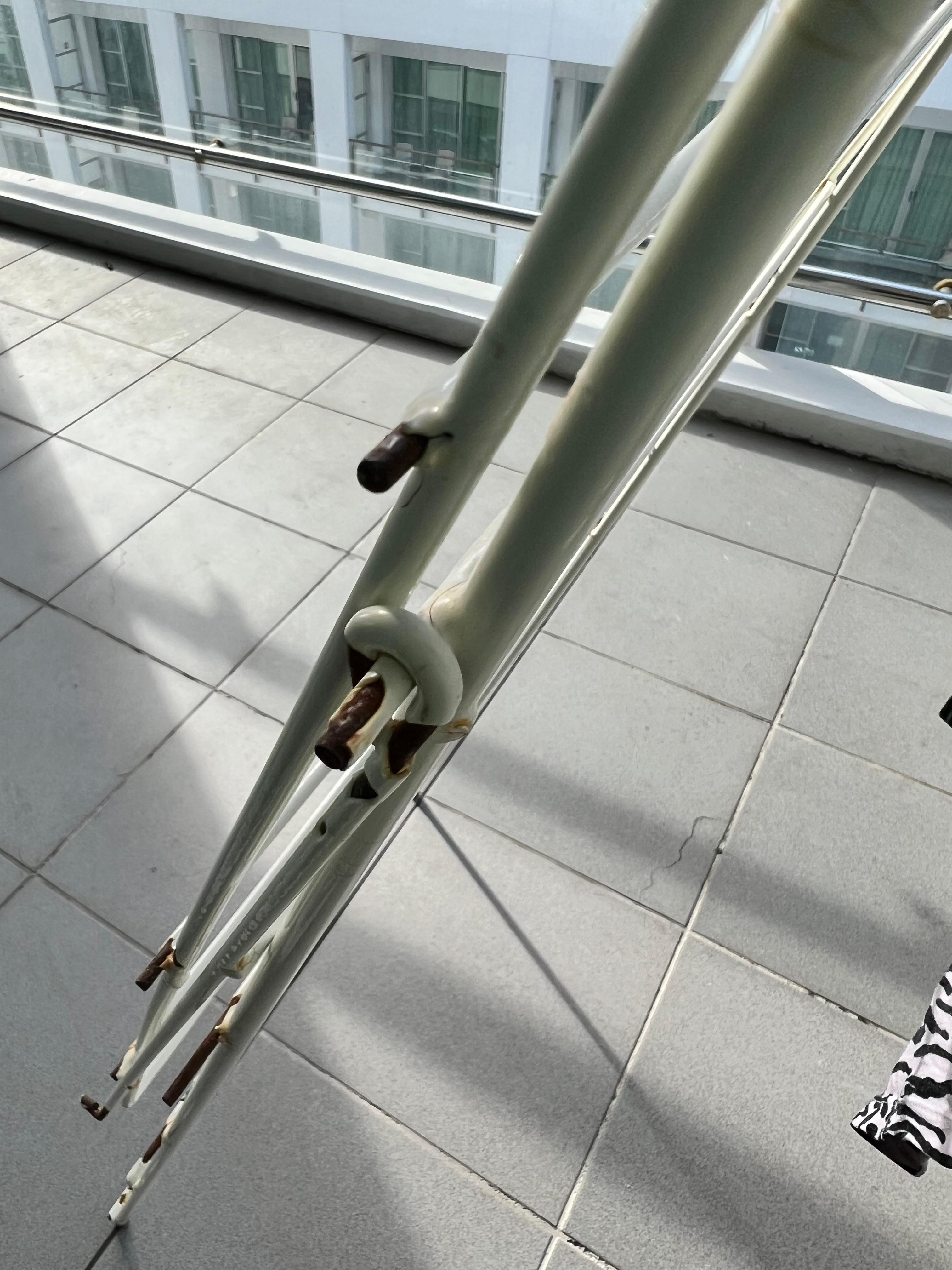 Rusty broken airer